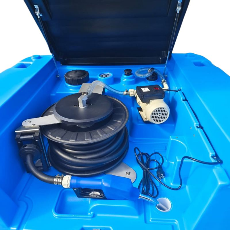 Infracube® 980 liter AdBluetank met 10 meter slang op slanghaspel en automatisch vulpistool met 230 Volt pompsysteem